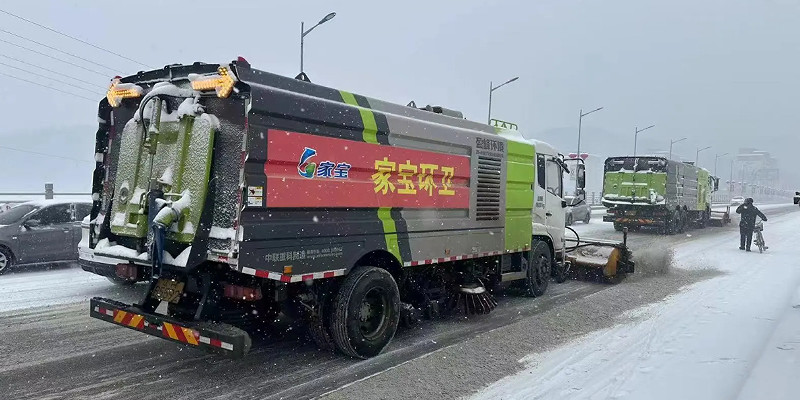 辽宁日报 | 鞍山岫岩：全力除雪保障群众安全出行